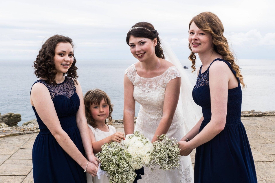 Gallery image 4: demoda-organic-hair-and-beauty