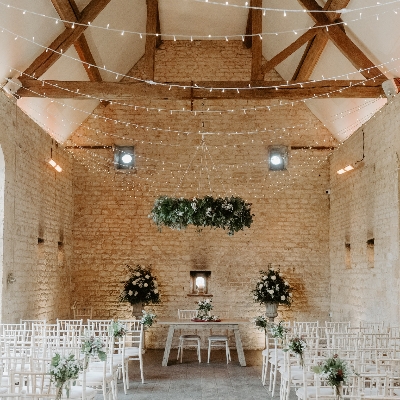 Discover Lapstone Barn, set on a peaceful Cotswolds hill