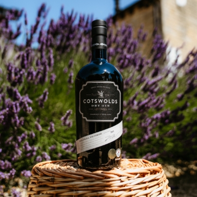Celebrate World Gin Day with Cotswolds Dry Gin and the signature Cloudy G&T from The Cotswolds Distillery