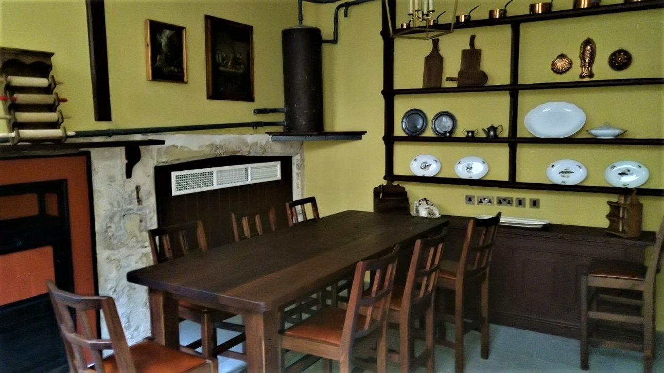 Gallery image 1: 